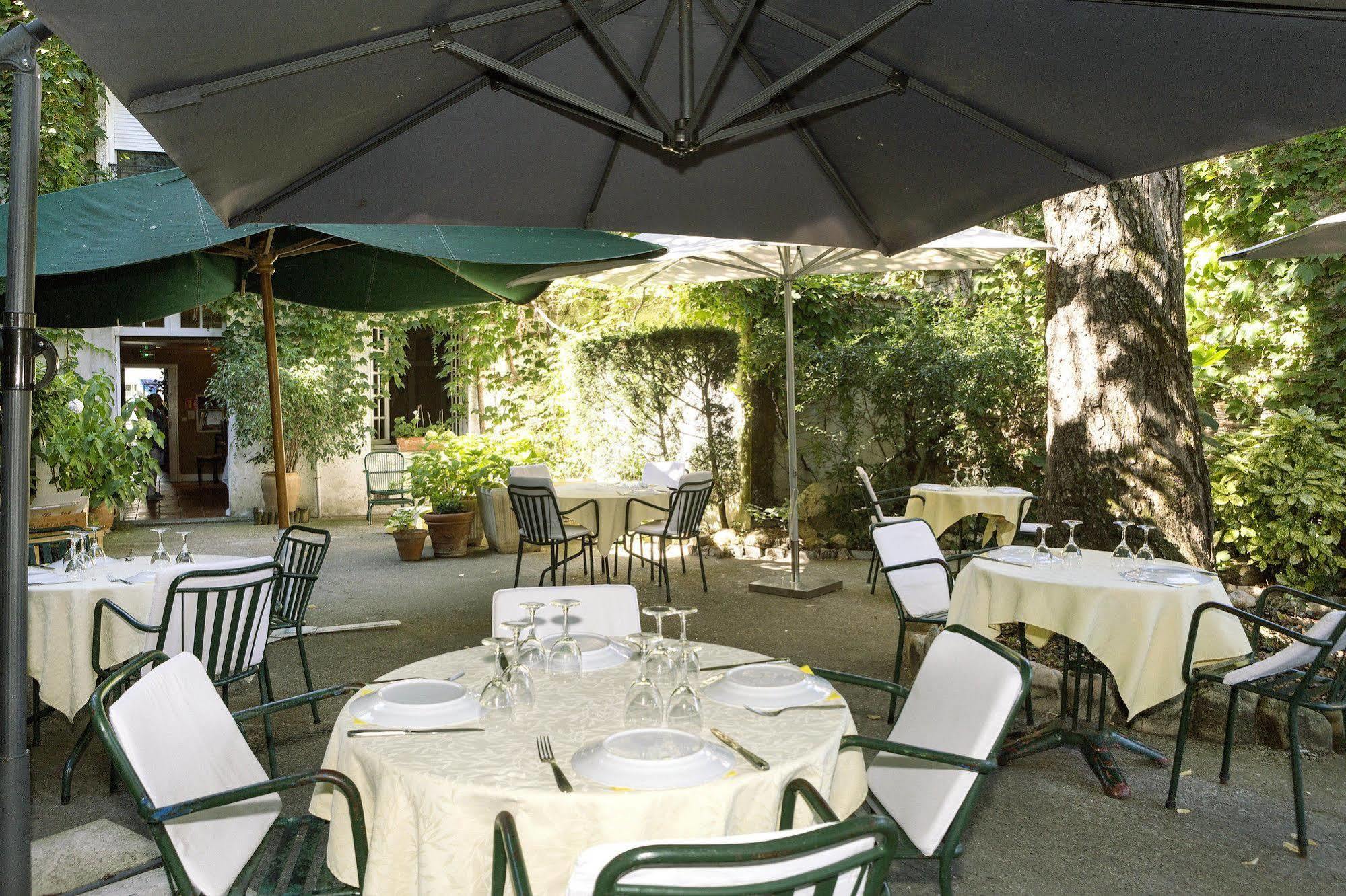 Logis Hotels - Hotel Restaurant Du Midi Revel  Εξωτερικό φωτογραφία